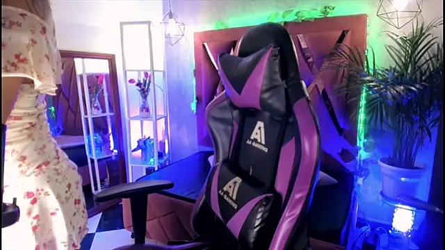 Megan inked online show from 02.19.25