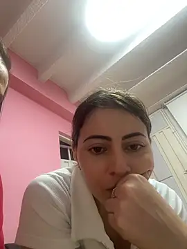 LilaSuni online show from 11.22.25