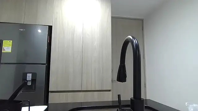 megan-hotxx online show from 10.07.25