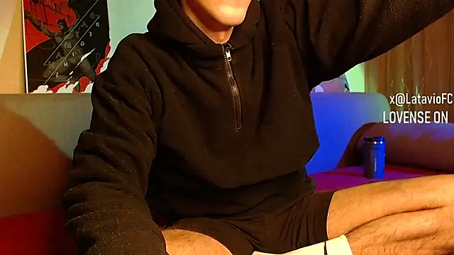 Snapshot of Midnighter_ chatting on 12.16.24 Midnighter  online show from 12.16.24