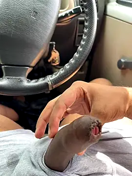 Snapshot of Dakku_69 chatting on 09.30.25 Dakku 69 online show from 09.30.25