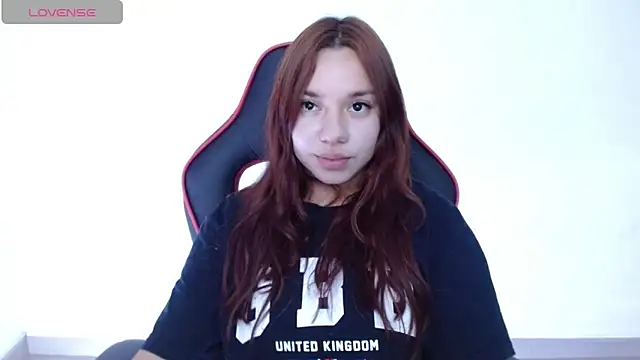 Snapshot of samantha_tattu chatting on 12.10.24 samantha tattu online show from 12.10.24