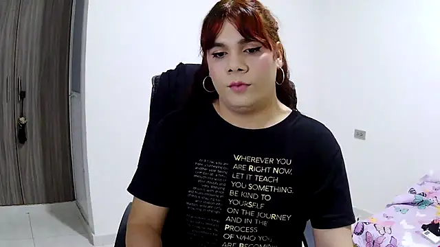 Violetacam 05 online show from 10.31.25