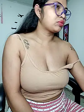 chalohott online show from 10.26.25