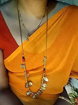 Snapshot of tuttifrutti17 chatting on 12.06.24 tuttifrutti17 online show from 12.06.24