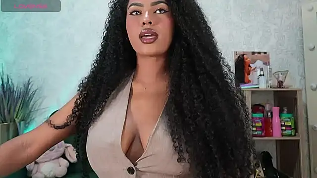 HOTBLACKANDWHITE2 online show from 04.11.26