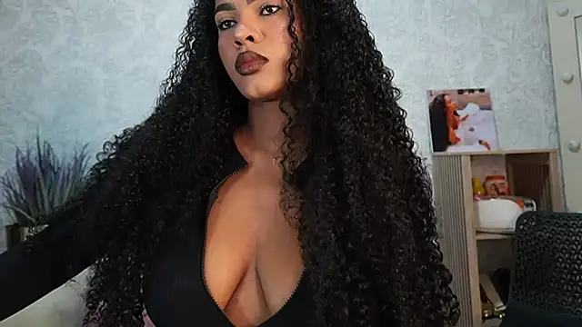 HOTBLACKANDWHITE2 online show from 04.22.26