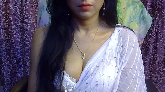 Snapshot of iam-moni2 chatting on 03.07.25 iam-moni2 online show from 03.07.25