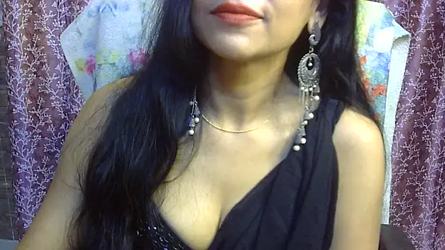 Snapshot of iam-moni2 chatting on 03.09.25 iam-moni2 online show from 03.09.25