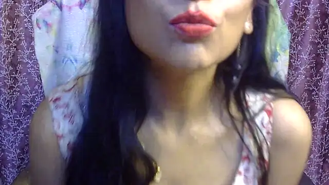 Snapshot of iam-moni2 chatting on 03.12.25 iam-moni2 online show from 03.12.25