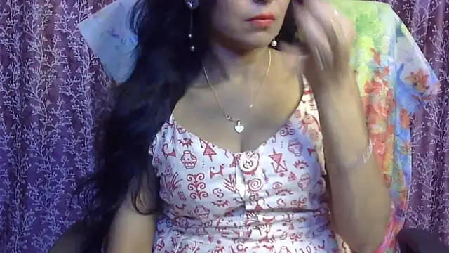 Snapshot of iam-moni2 chatting on 03.18.25 iam-moni2 online show from 03.18.25