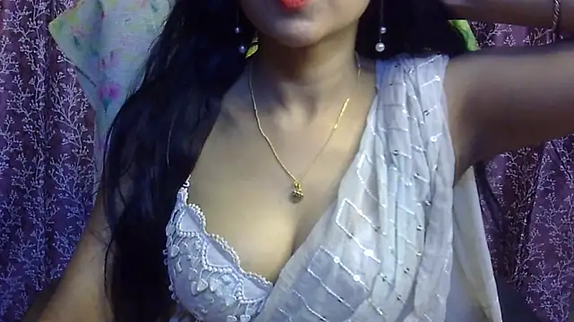 Snapshot of iam-moni2 chatting on 03.21.25 iam-moni2 online show from 03.21.25