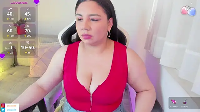 ambar-wells online show from 11.30.25