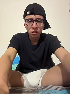 CamiRojas boy online show from 02.28.26