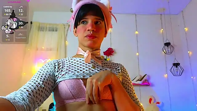 Snapshot of Ariel_Femboy_ chatting on 03.14.25 Ariel Femboy  online show from 03.14.25