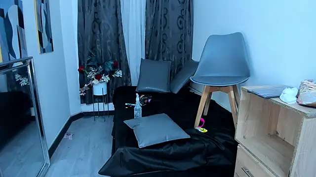 Angie Will online show from 01.14.25