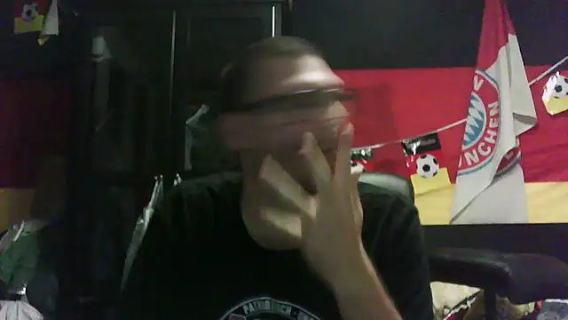 Die-geile-Sau online show from 11.17.25