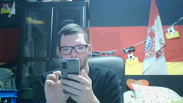 Die-geile-Sau online show from 02.17.26