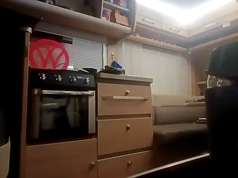 Ebinator666 online show from 10.04.25