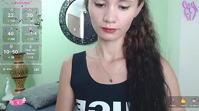 Sofia Franco  online show from 12.24.24