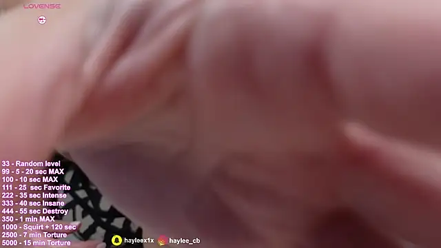 hayleex x online show from 10.11.25