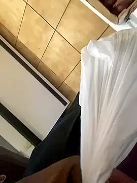 Snapshot of Thepanthera chatting on 09.10.25 Thepanthera online show from 09.10.25