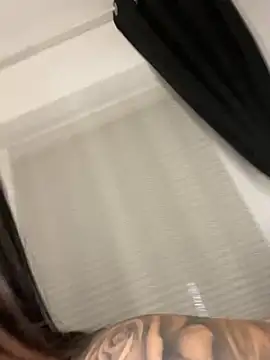 Mia-Bremer online show from 01.02.25