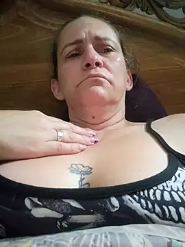 Snapshot of SeductionSilera chatting on 09.21.25 SeductionSilera online show from 09.21.25