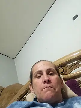 Snapshot of SeductionSilera chatting on 10.10.25 SeductionSilera online show from 10.10.25