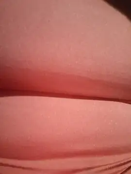 Snapshot of SeductionSilera chatting on 10.27.25 SeductionSilera online show from 10.27.25