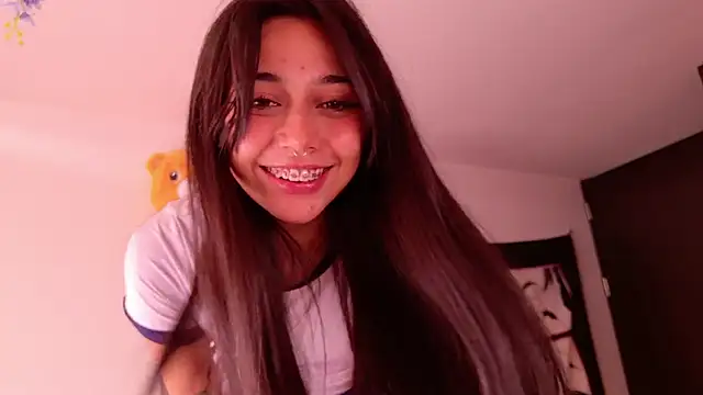 Snapshot of amber_yull chatting on 06.06.26 amber yull online show from 06.06.26