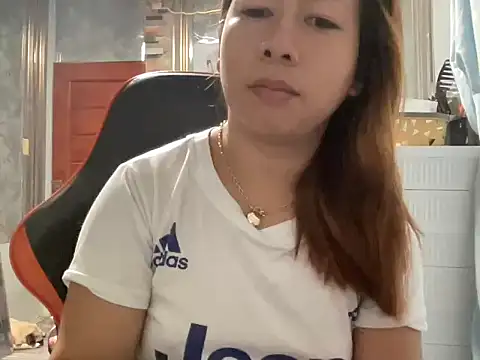 UrLove Marga online show from 05.16.26