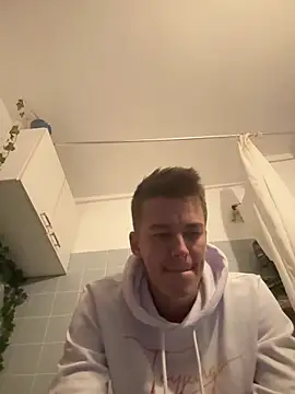 Toyjungee online show from 10.01.25