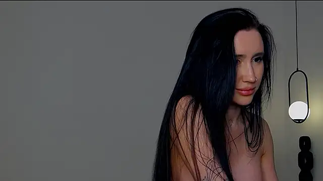 Snapshot of _iammary chatting on 02.22.25 iammary online show from 02.22.25