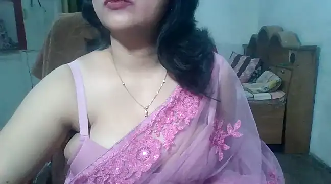 Cute Mahi22 online show from 02.21.25
