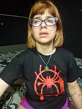 Snapshot of Carlafoxxx chatting on 10.16.25 Carlafoxxx online show from 10.16.25