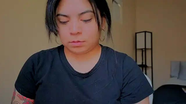 kimmiakiss22 online show from 02.27.25