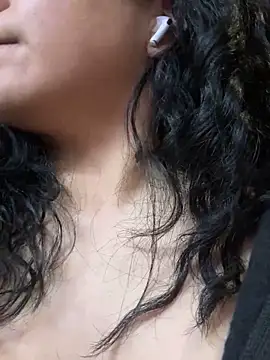 kimmiakiss22 online show from 03.13.25