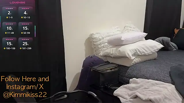 kimmiakiss22 online show from 11.01.25
