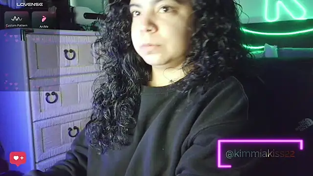 kimmiakiss22 online show from 03.05.26