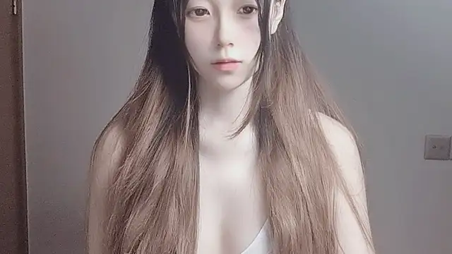 VaerySaenz online show from 10.04.25