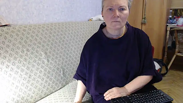 Snapshot of zarinafonliberman chatting on 01.23.25 zarinafonliberman online show from 01.23.25