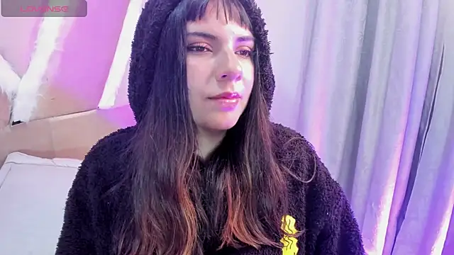 xhinata hyugax online show from 01.05.26