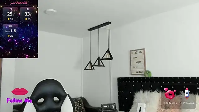 natasha logan  online show from 02.08.25