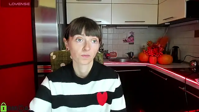 TayanaJons online show from 09.29.25