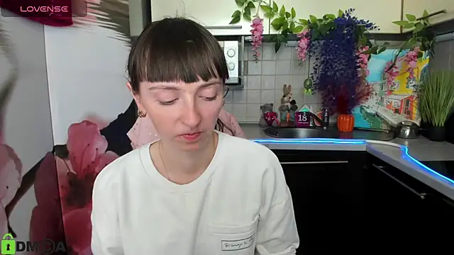 TayanaJons online show from 04.22.26