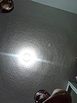 Snapshot of vale_mike chatting on 02.21.25 vale mike online show from 02.21.25