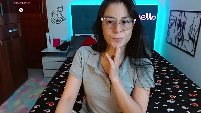 Snapshot of antonella_sweet33 chatting on 11.09.25 antonella sweet33 online show from 11.09.25