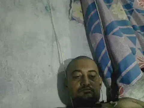 Snapshot of Rocobodymassager chatting on 10.27.25 Rocobodymassager online show from 10.27.25