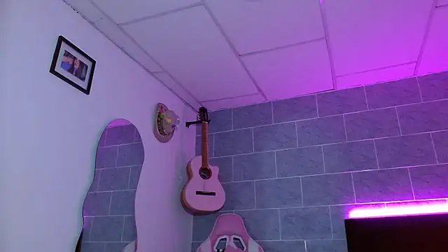 Dakota bumm online show from 04.01.26